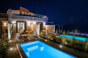 La Collina di Montegrappa - Suites with Heated Private Pool - Suites with Shared Pool